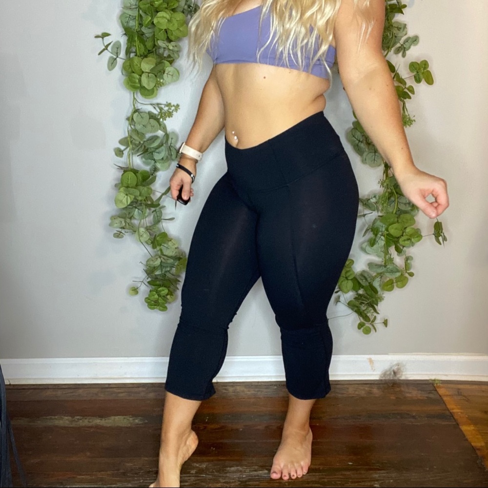 Lululemon Cropped Leggings 4 black